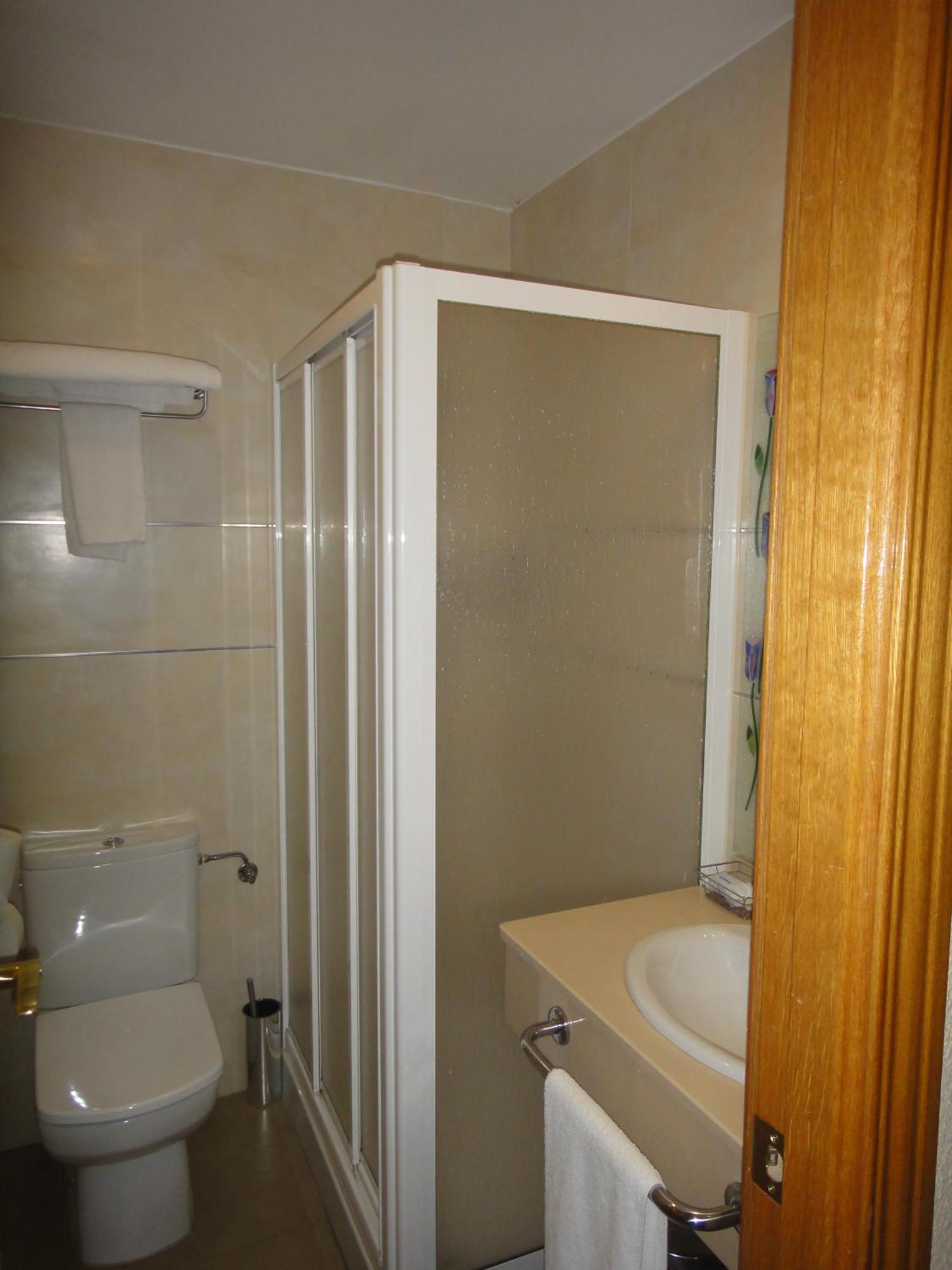 Hostal Real プラセンシア エクステリア 写真