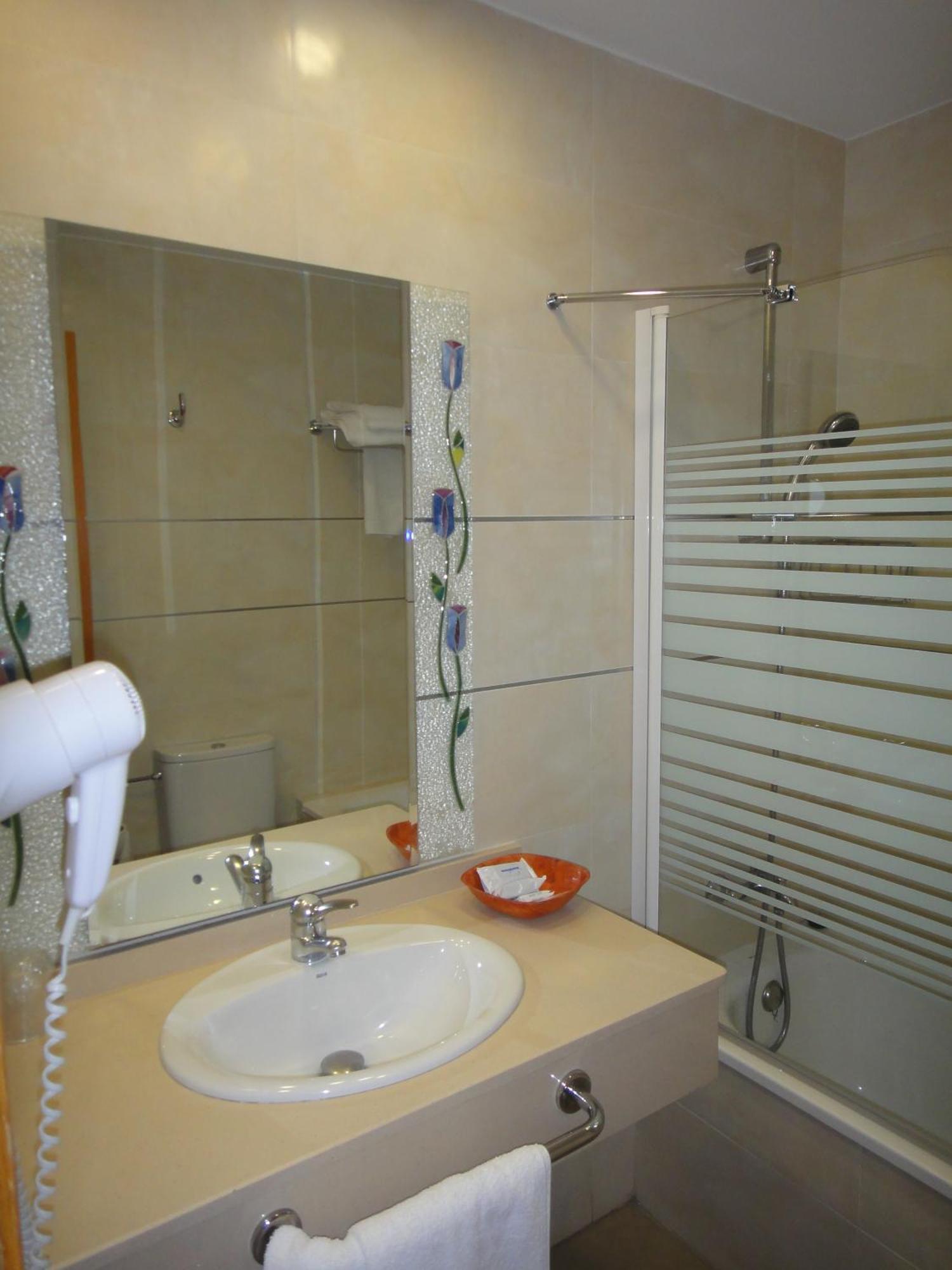 Hostal Real プラセンシア エクステリア 写真