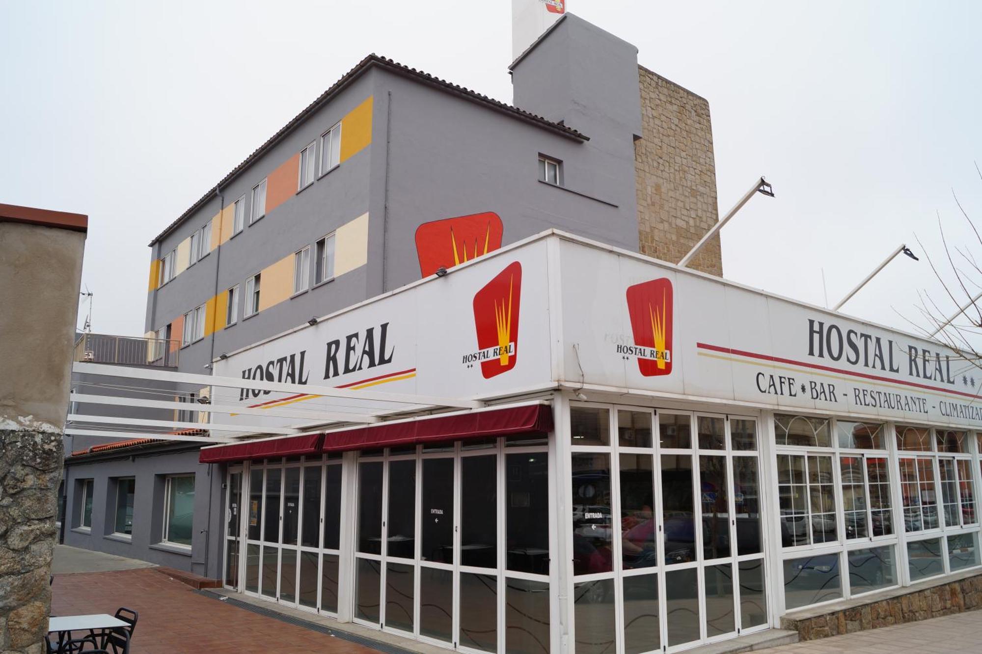 Hostal Real プラセンシア エクステリア 写真